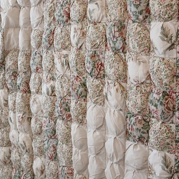 Puff Quilt Homemade - Picture 10 of 15